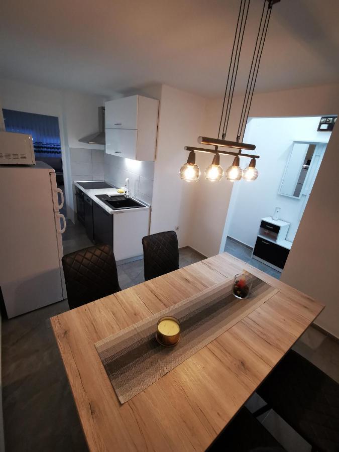 Ema Studio Apartman Karlovac Dış mekan fotoğraf